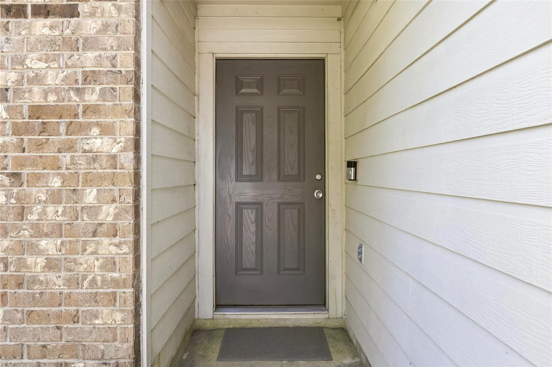 Photo of 221 Ames CV