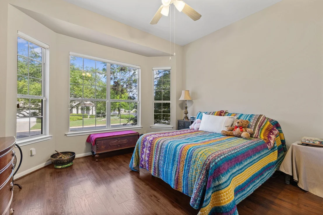 Photo of 101 Morning Glory CIR