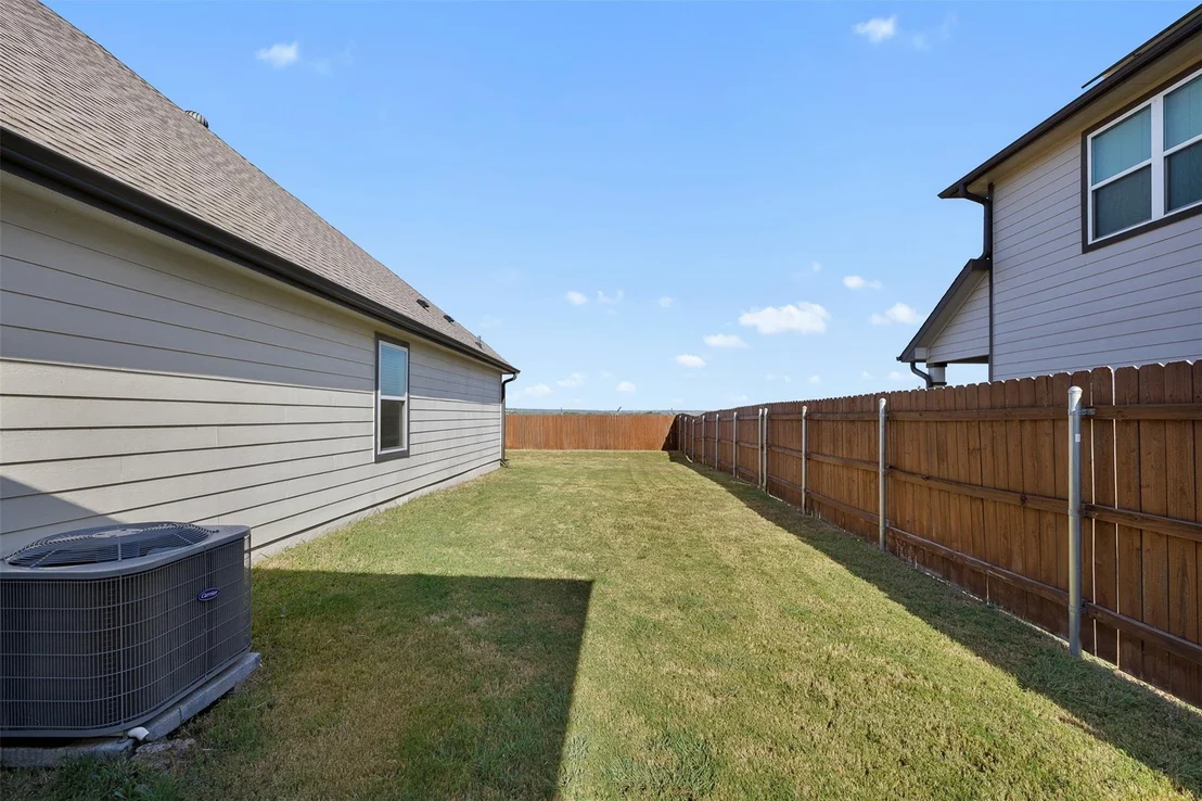 Photo of 6620 McGregor LOOP
