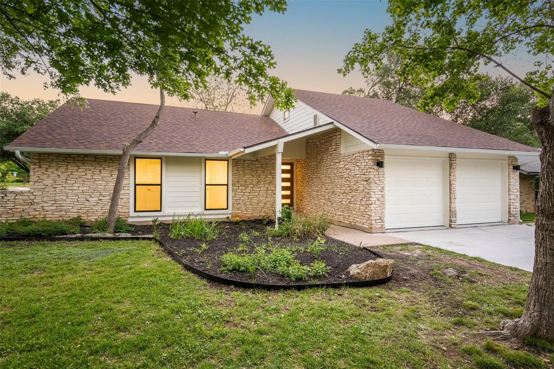 Photo of 2503 Baxter DR