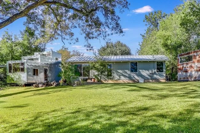 Photo of 5203 Andover PL