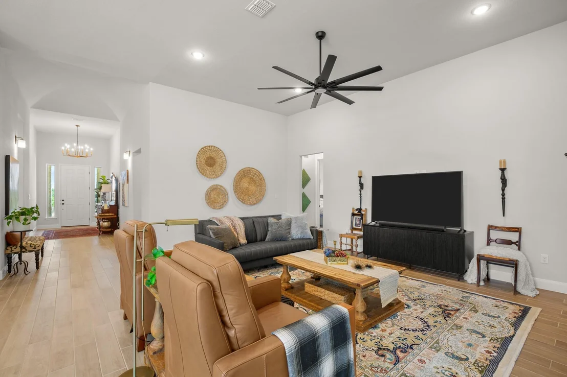 Photo of 147 Epoch DR