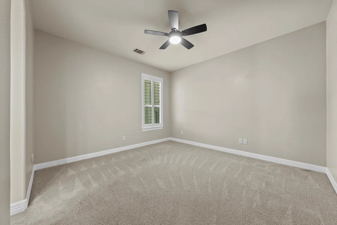 Photo of 126 Foxwood TRL