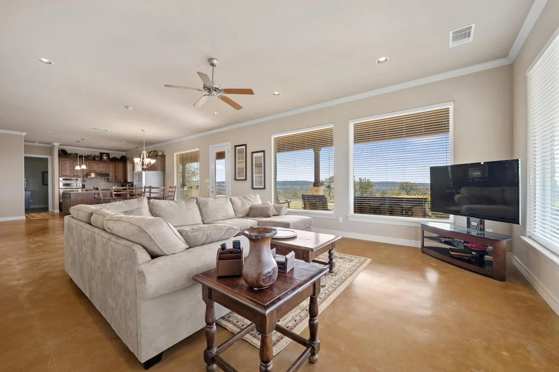 Photo of 28701 Valley RD