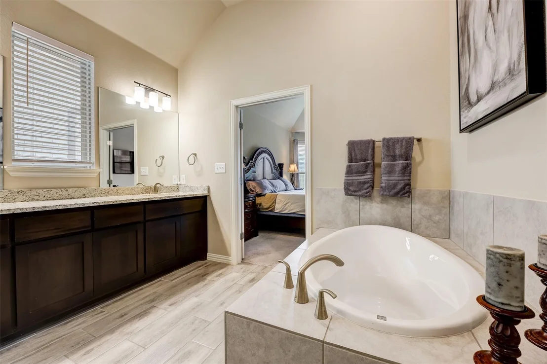 Photo of 285 Coyote Creek WAY
