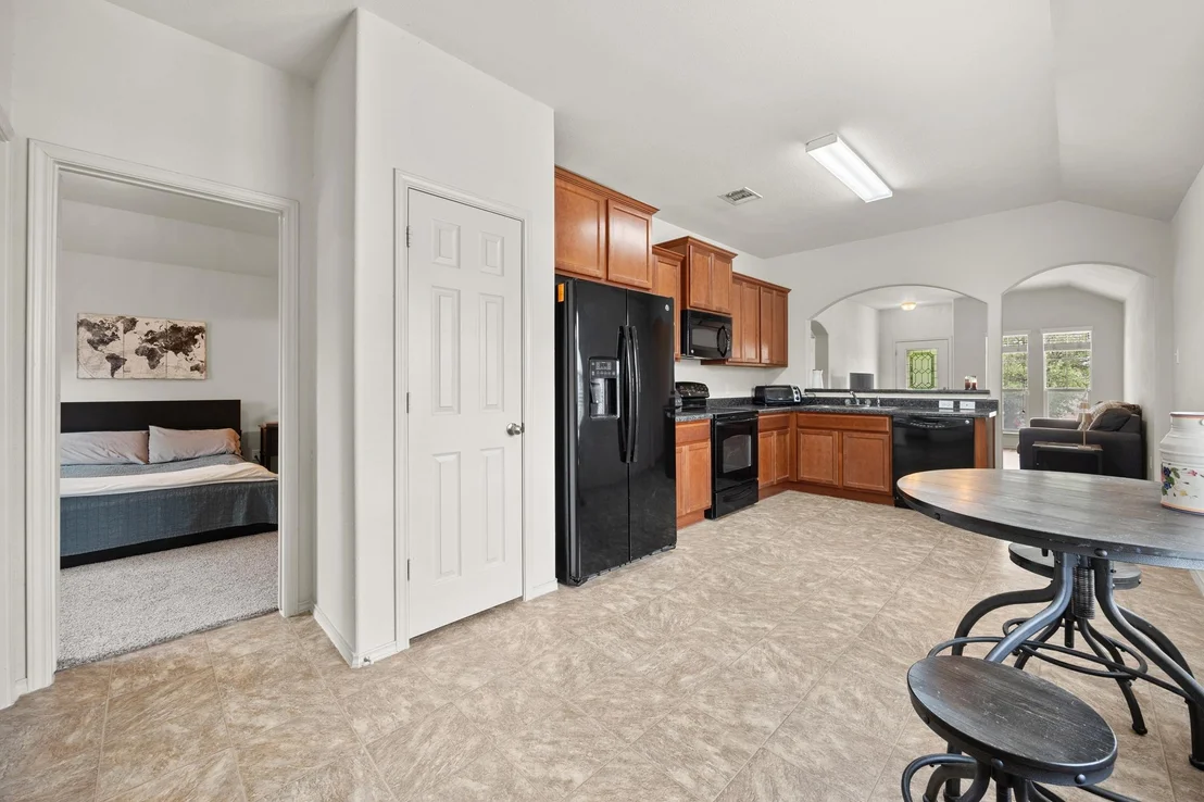 Photo of 621 Amber LN
