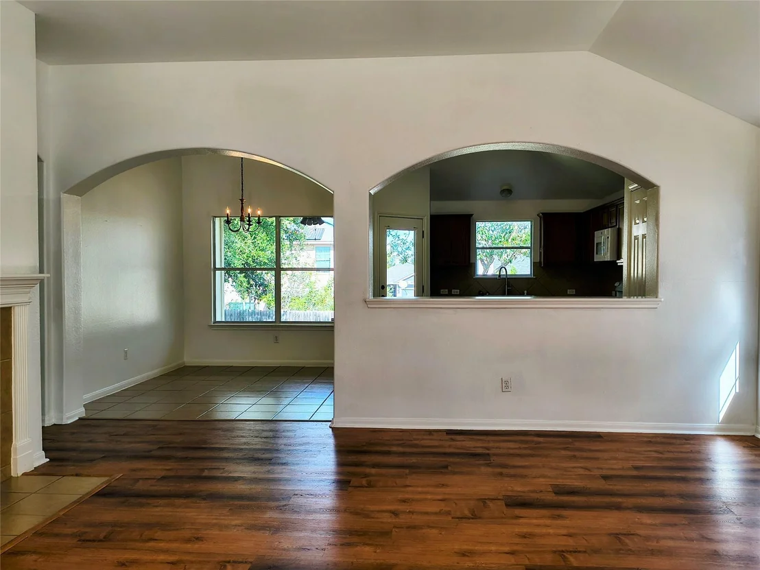 Photo of 9213 Pioneer Forest DR