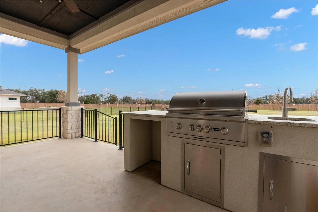 Photo of 305 Miranda WAY
