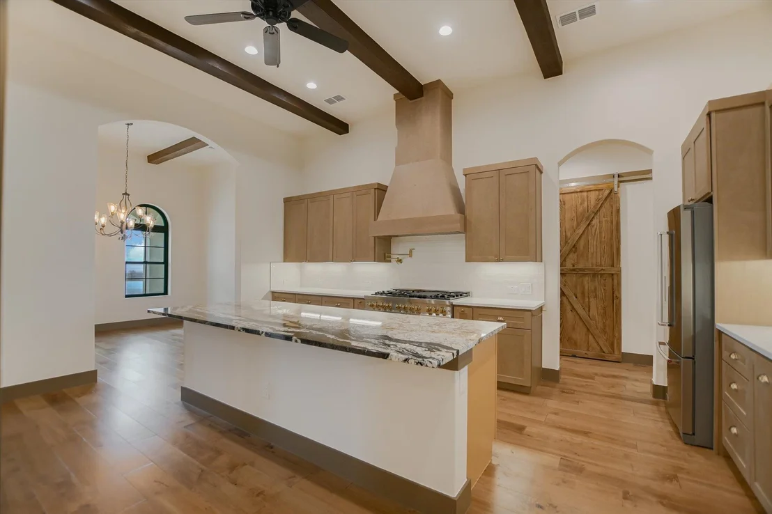Photo of 401 Eagle Ridge