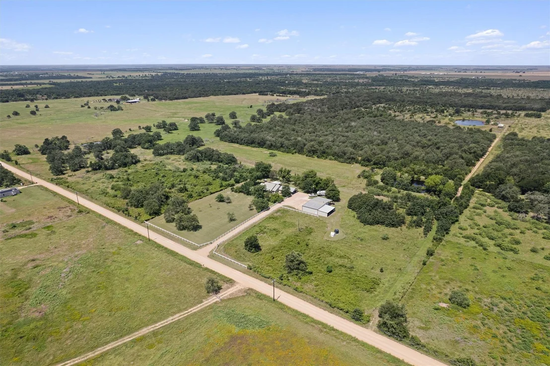 Photo of 1172 County Road 418