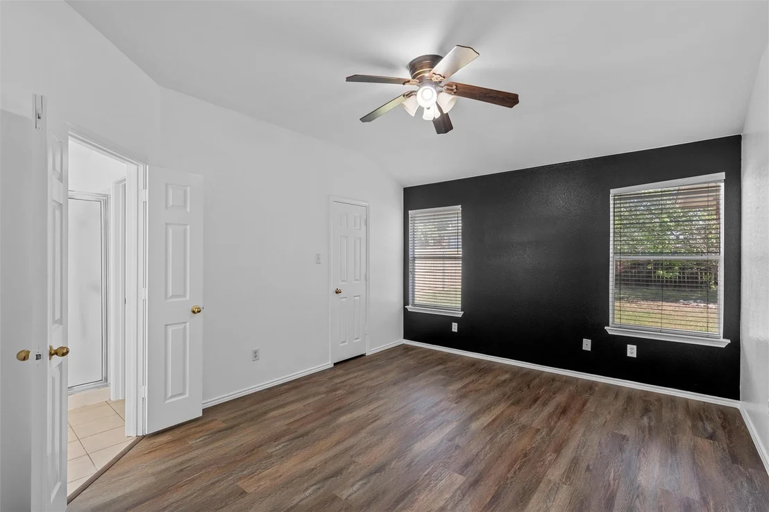 Photo of 233 Memory LN