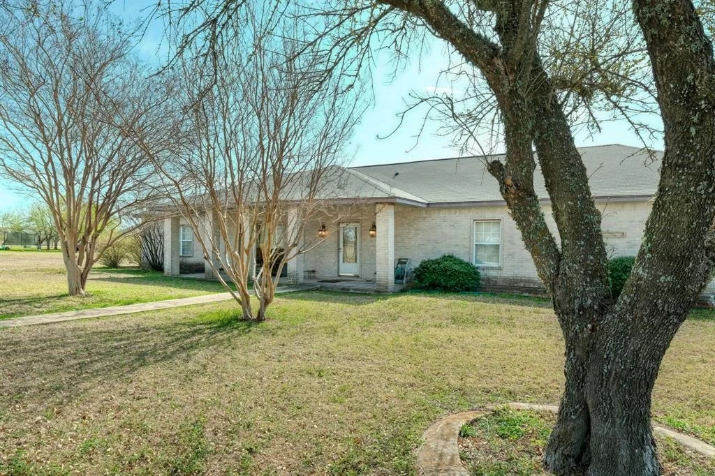 Photo of 1836 County Road 109