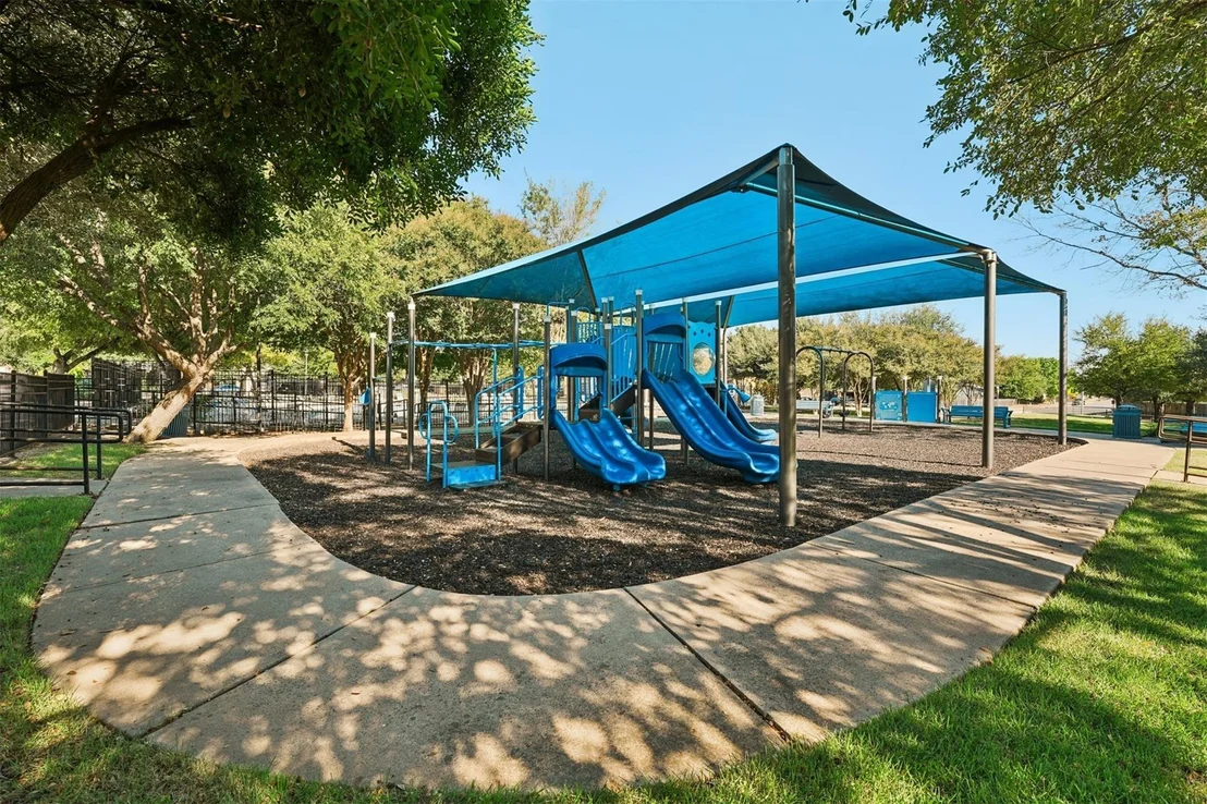 Photo of 1505 Tea Leaf DR
