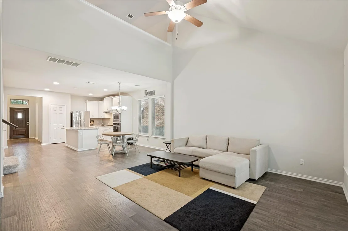 Photo of 508 Peregrine WAY