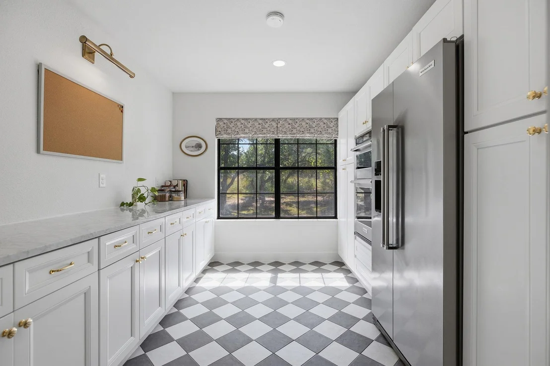 Photo of 110 Skyview LN