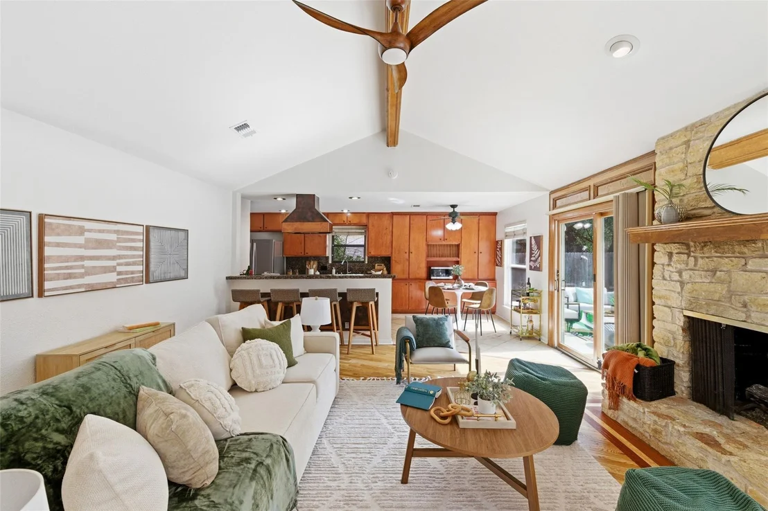 Photo of 4707 Whispering Valley DR