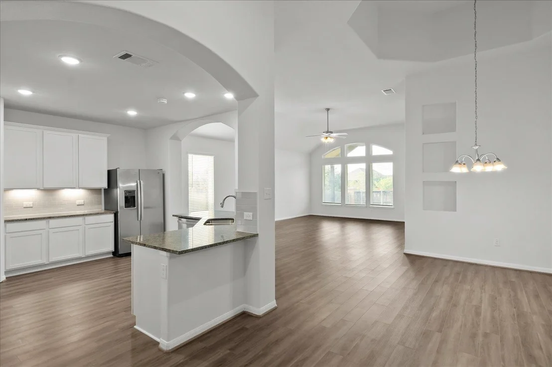 Photo of 423 Leadtree LOOP