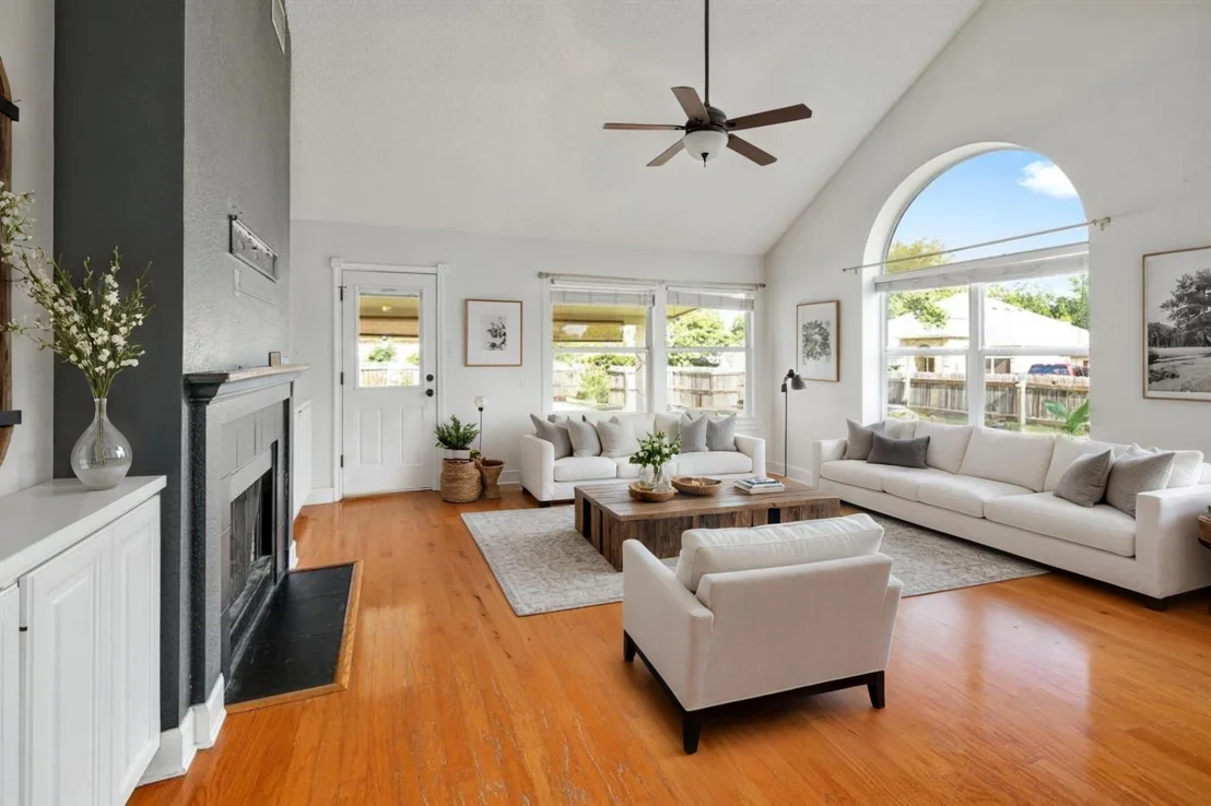 Photo of 16716 Spotted Eagle DR