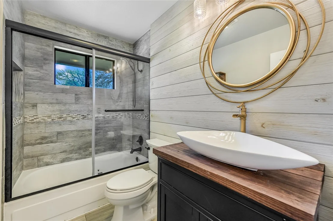 Photo of 1003 Mockingbird DR