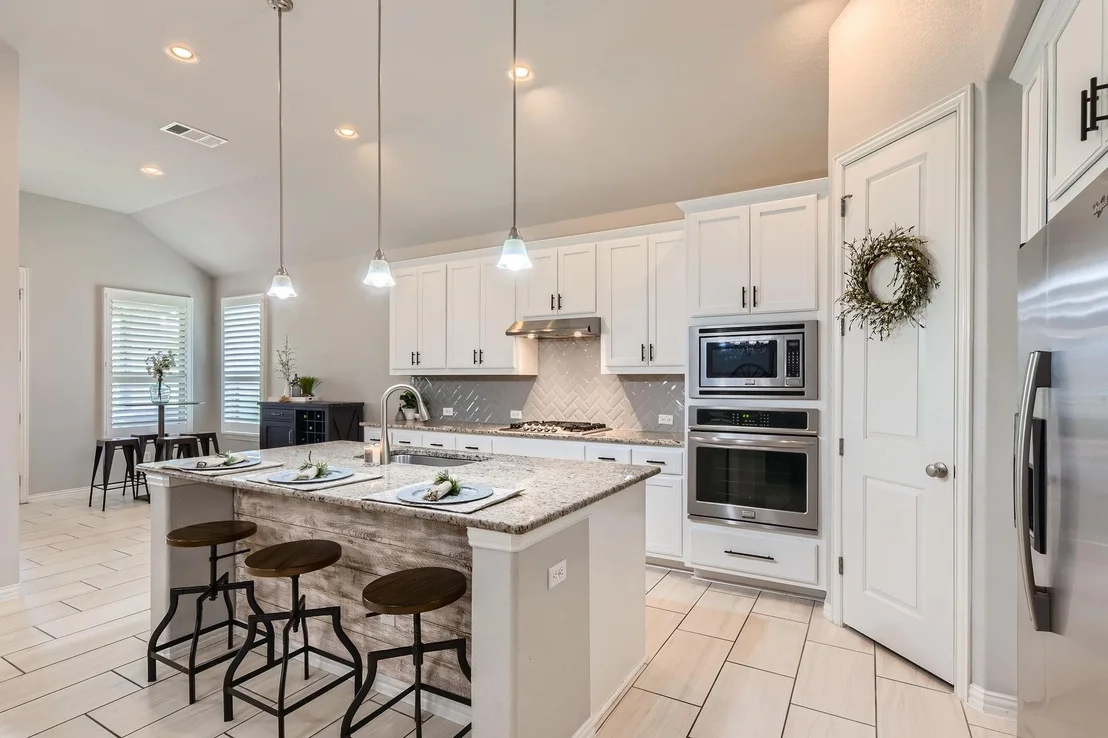 Photo of 421 Pendent DR