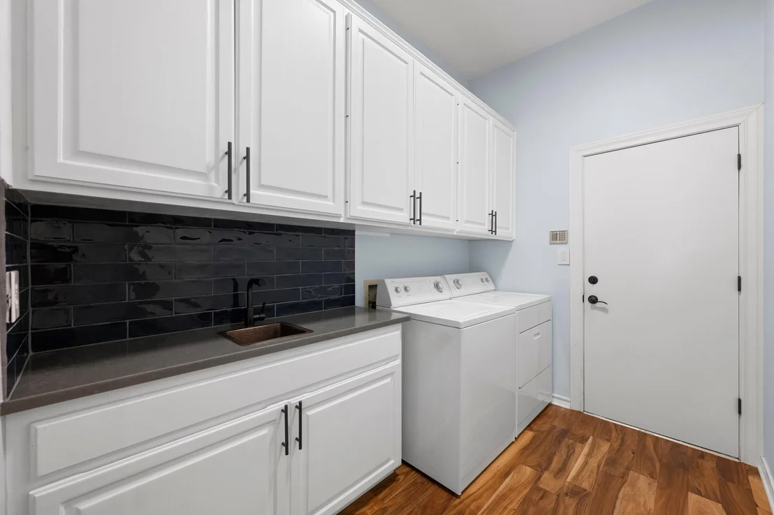 Photo of 10101 Jupiter Hills DR
