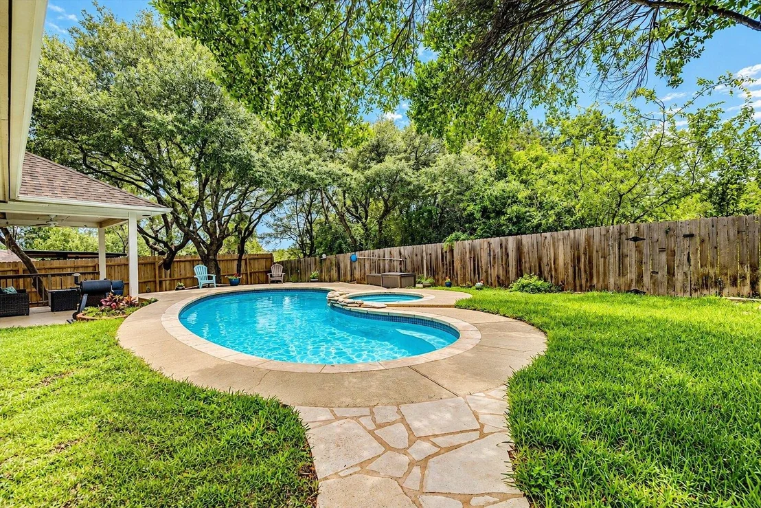 Photo of 7025 Auckland DR