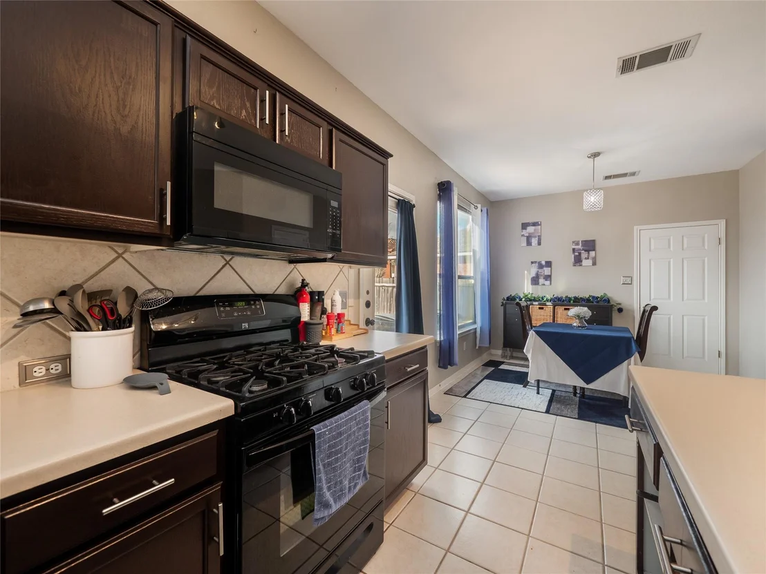 Photo of 1819 Rutherford DR