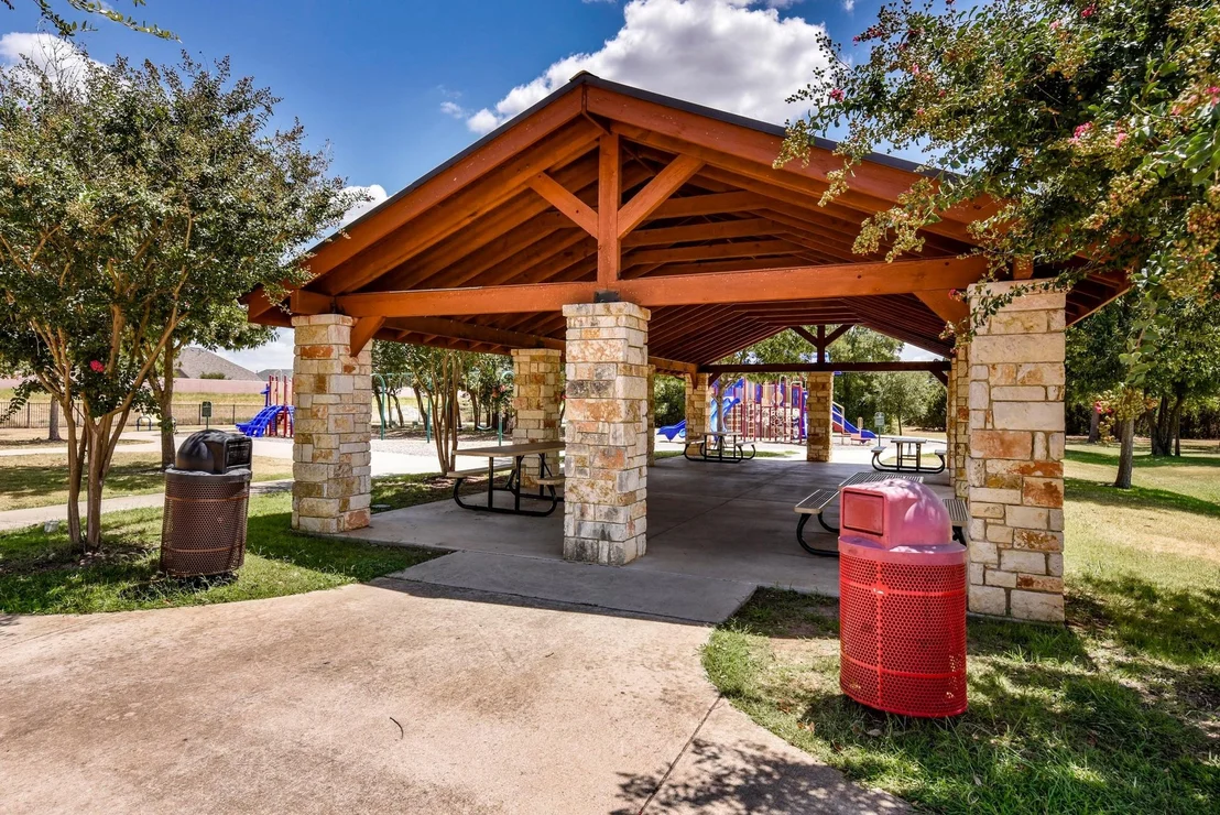 Photo of 2417 Maxwell DR