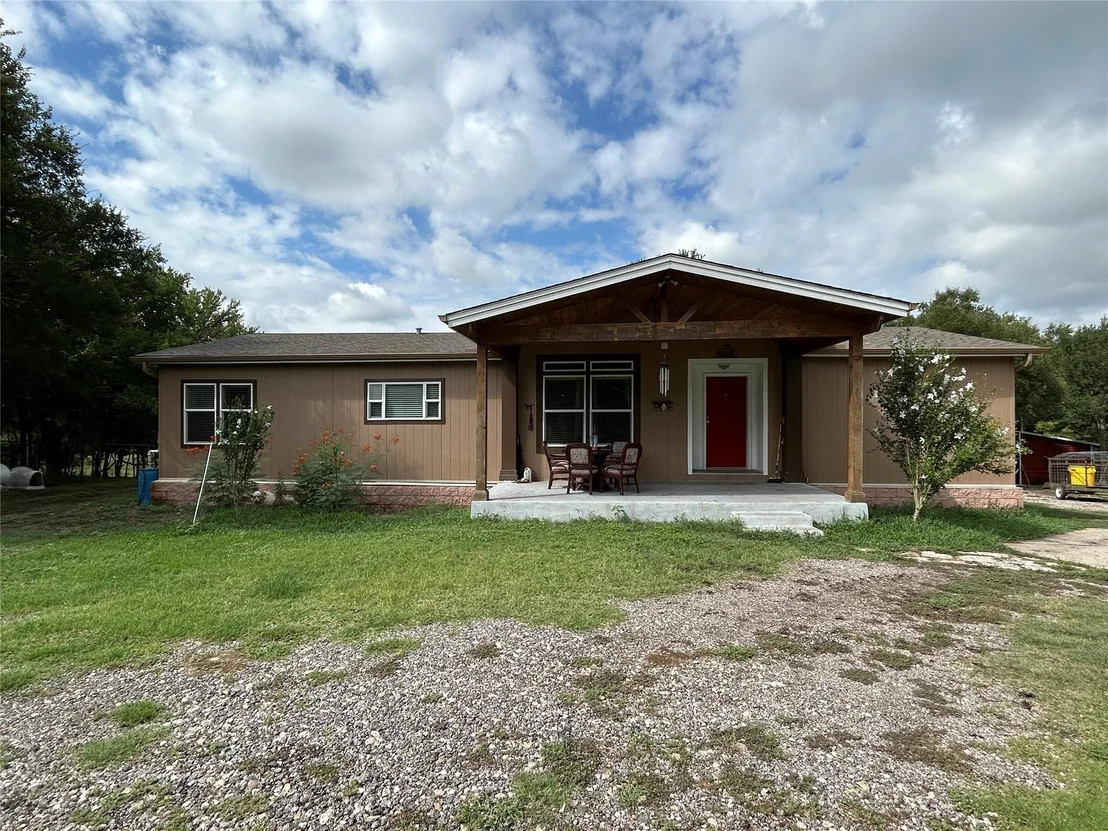 Photo of 380 Dove Hill DR