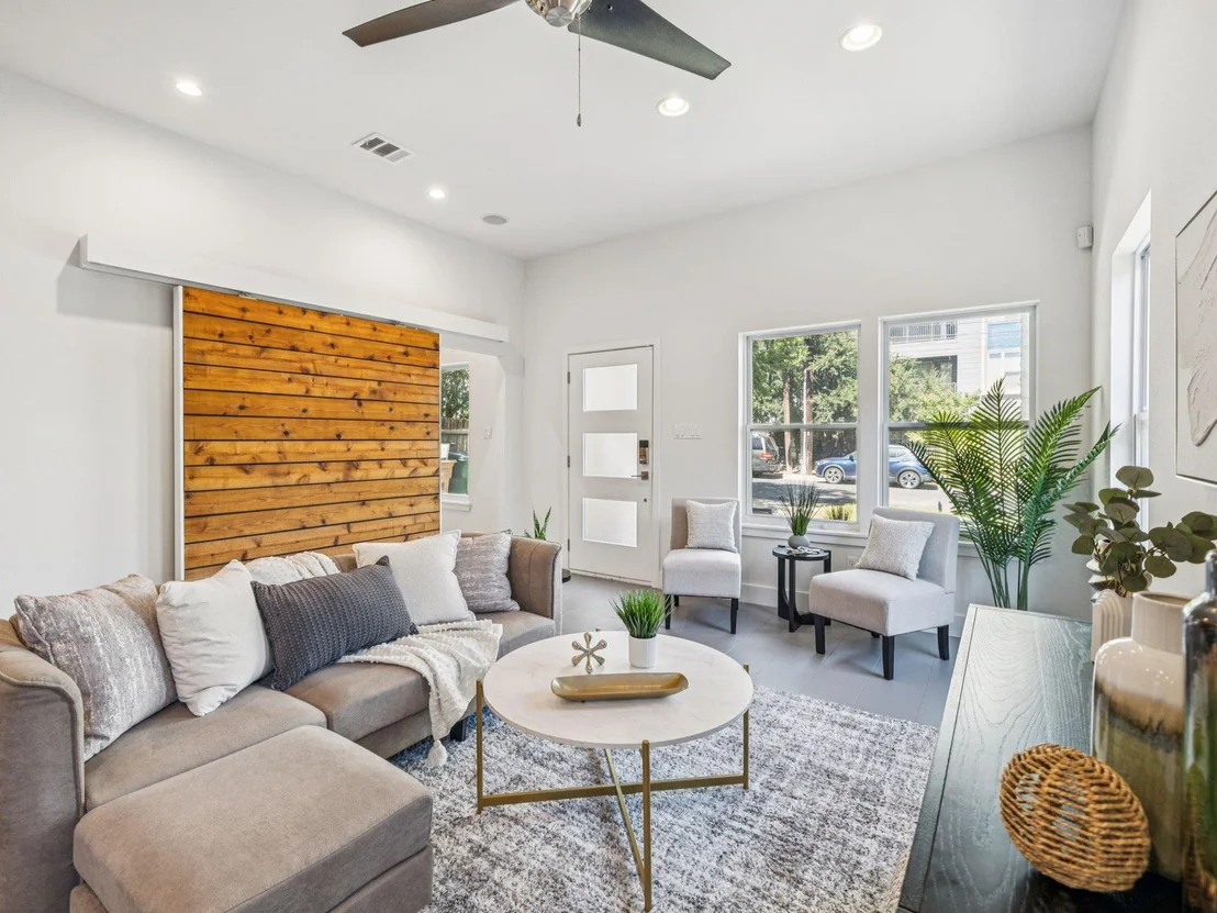 Photo of 1702 Miriam Ave