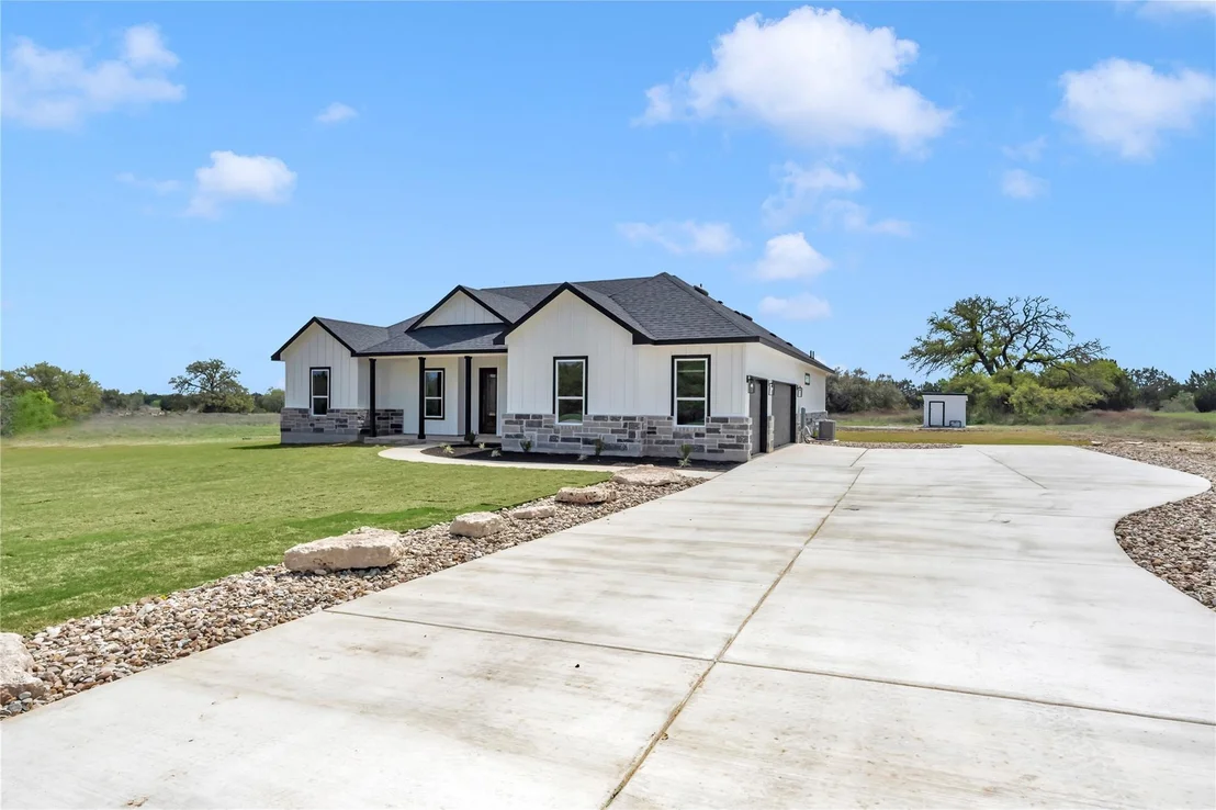 Photo of 112 Rosebud Ranch RD