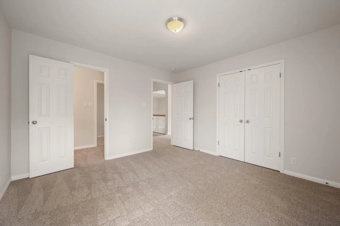 Photo of 10004 Scull Creek DR