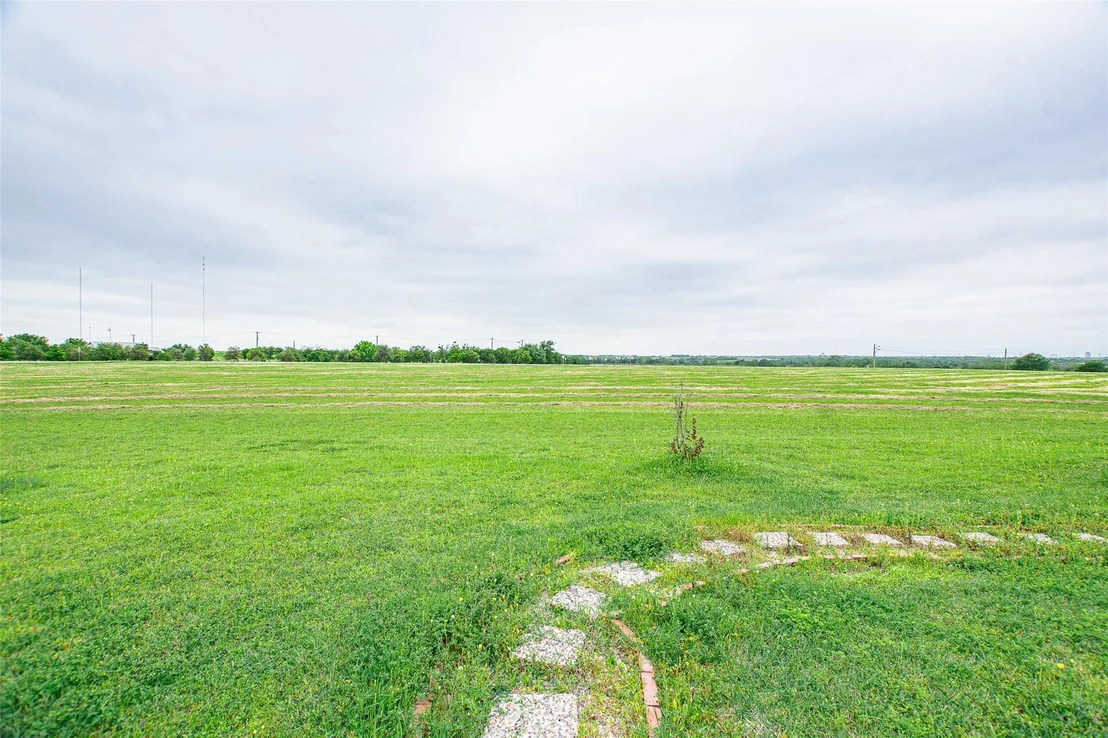 Photo of 3521 Fm 438 LOOP