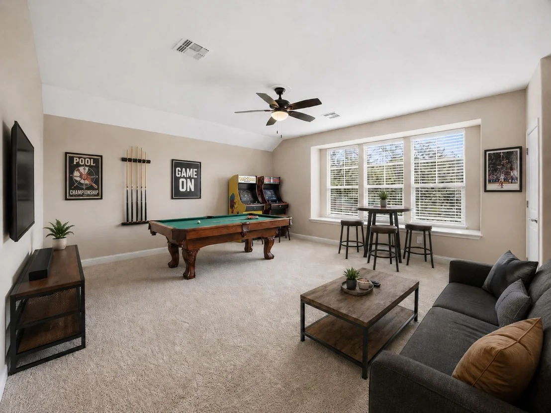 Photo of 1016 Winding Way DR