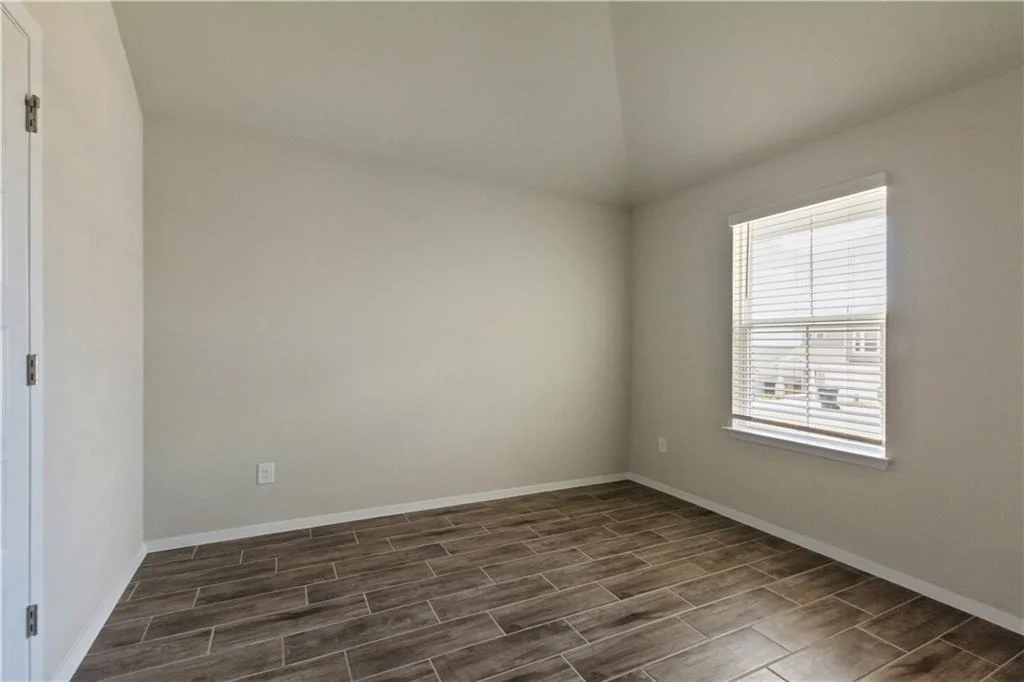 Photo of 5637 Respinto DR