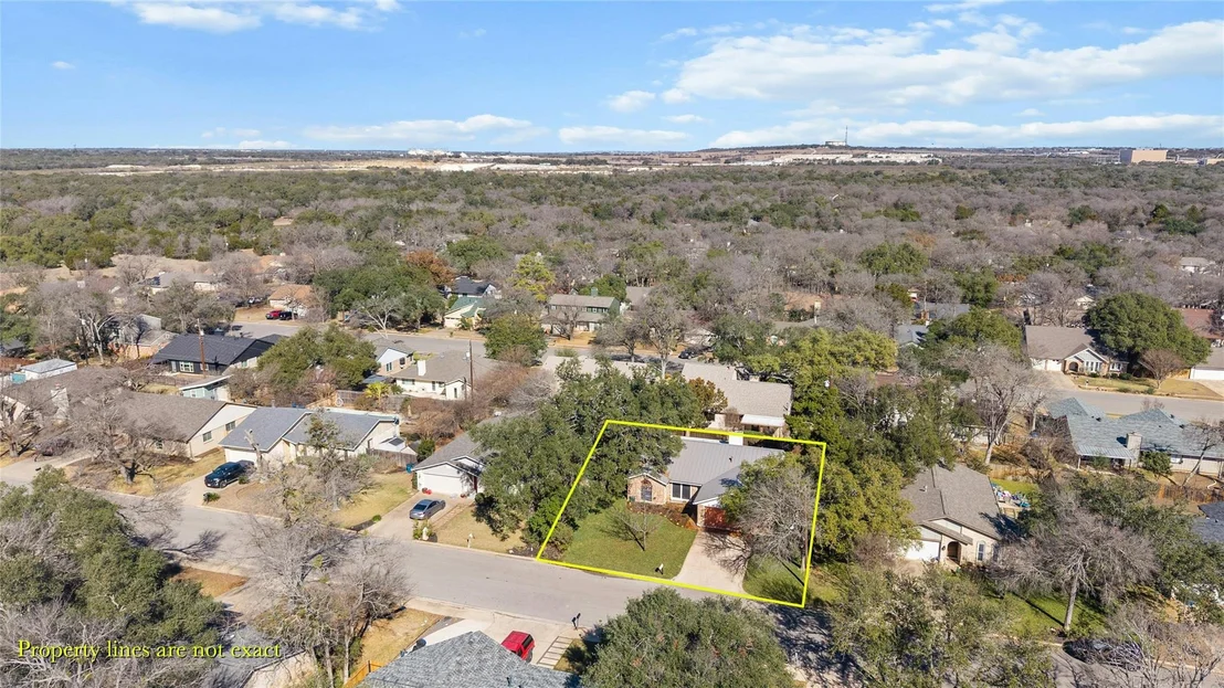 Photo of 4504 Tamarack TRL