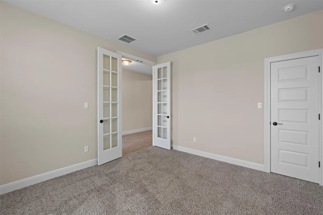 Photo of 305 Miranda WAY