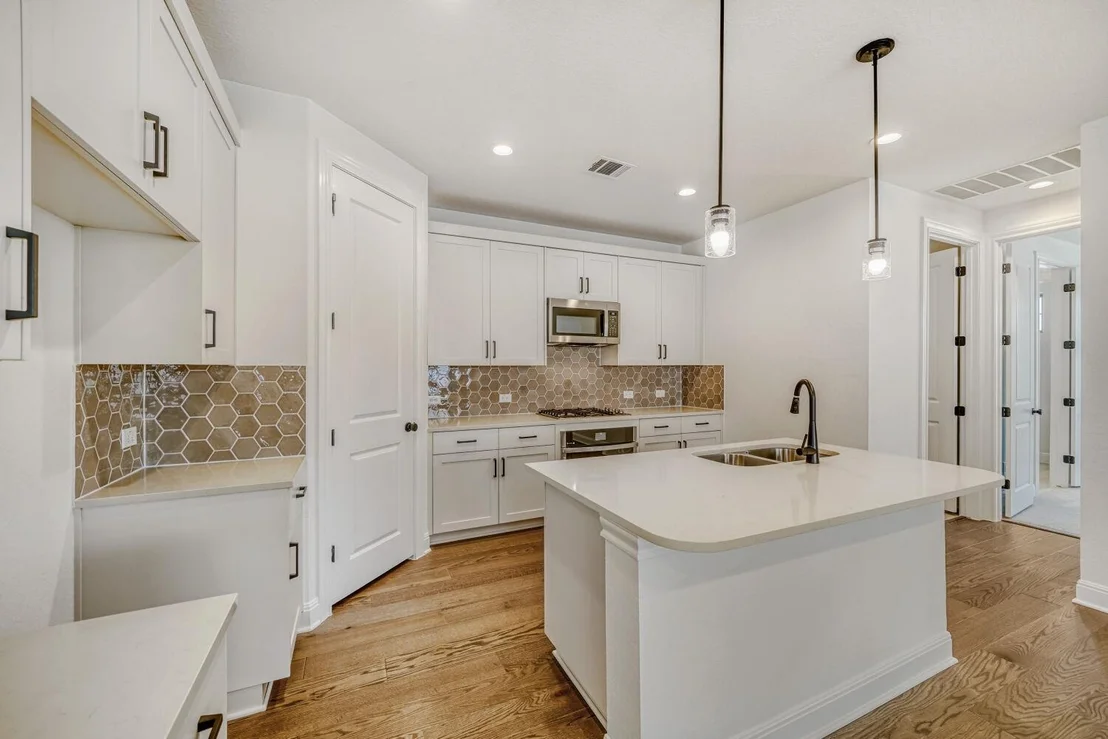 Photo of 448 Burlington DR