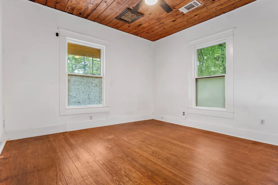 Photo of 1704 Singleton Ave