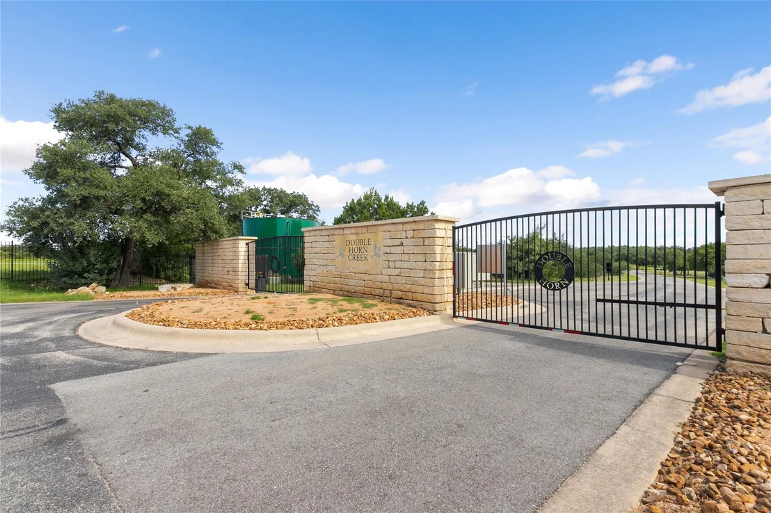 Photo of 612 Vista View TRL