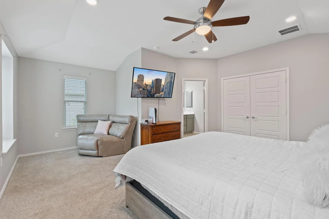 Photo of 906 Emory Tree DR