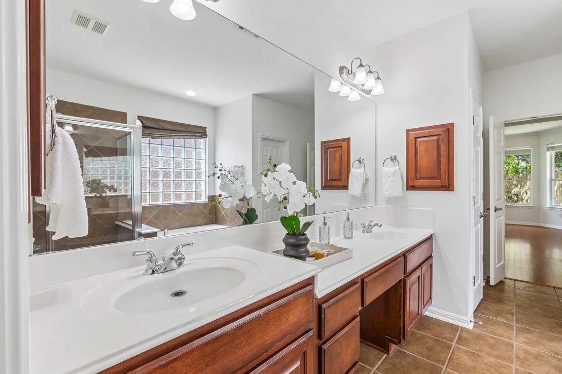 Photo of 2521 Lipizzan DR