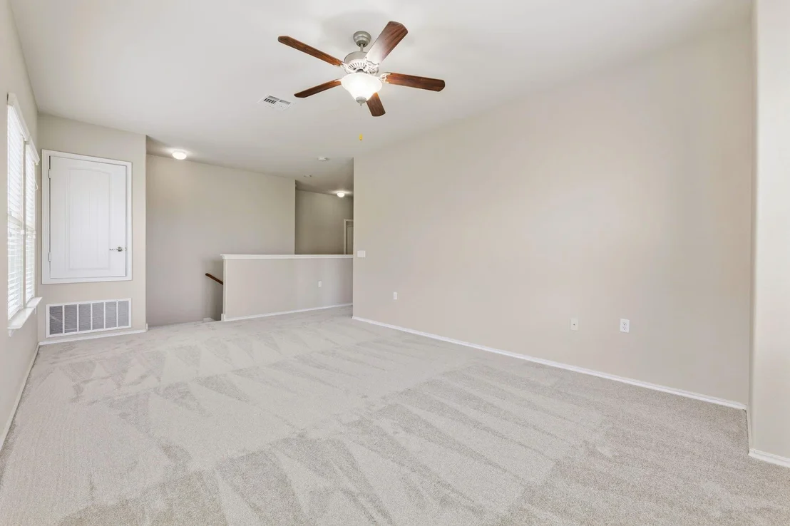 Photo of 10217 Pinnacle Crest LOOP