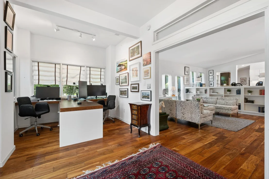 Photo of 102 Crescent BLF