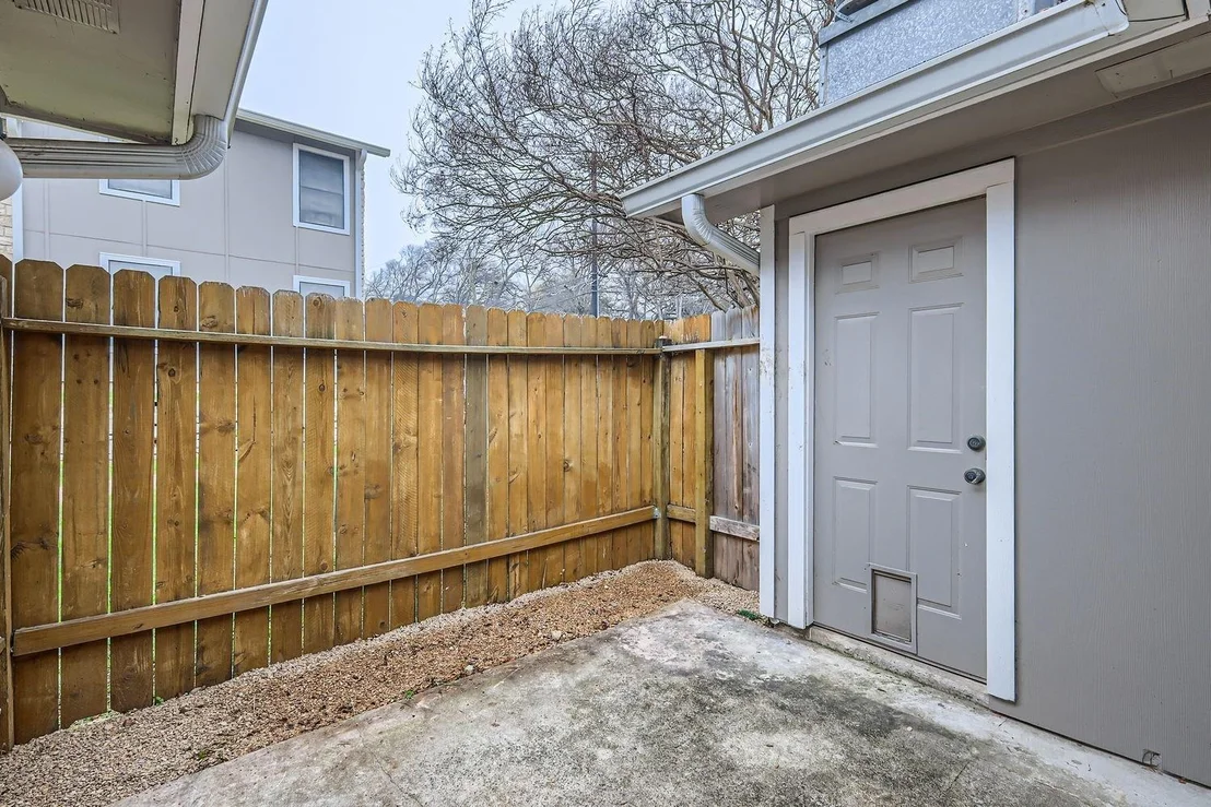 Photo of 1714 Timber Ridge RD