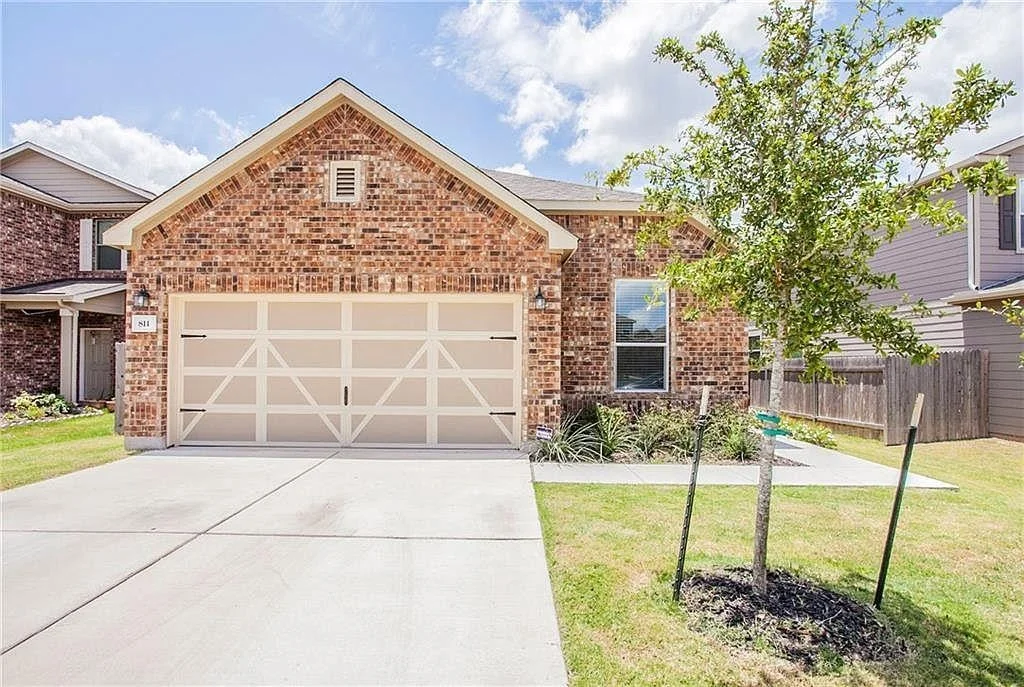 Photo of 811 Sawbuck DR