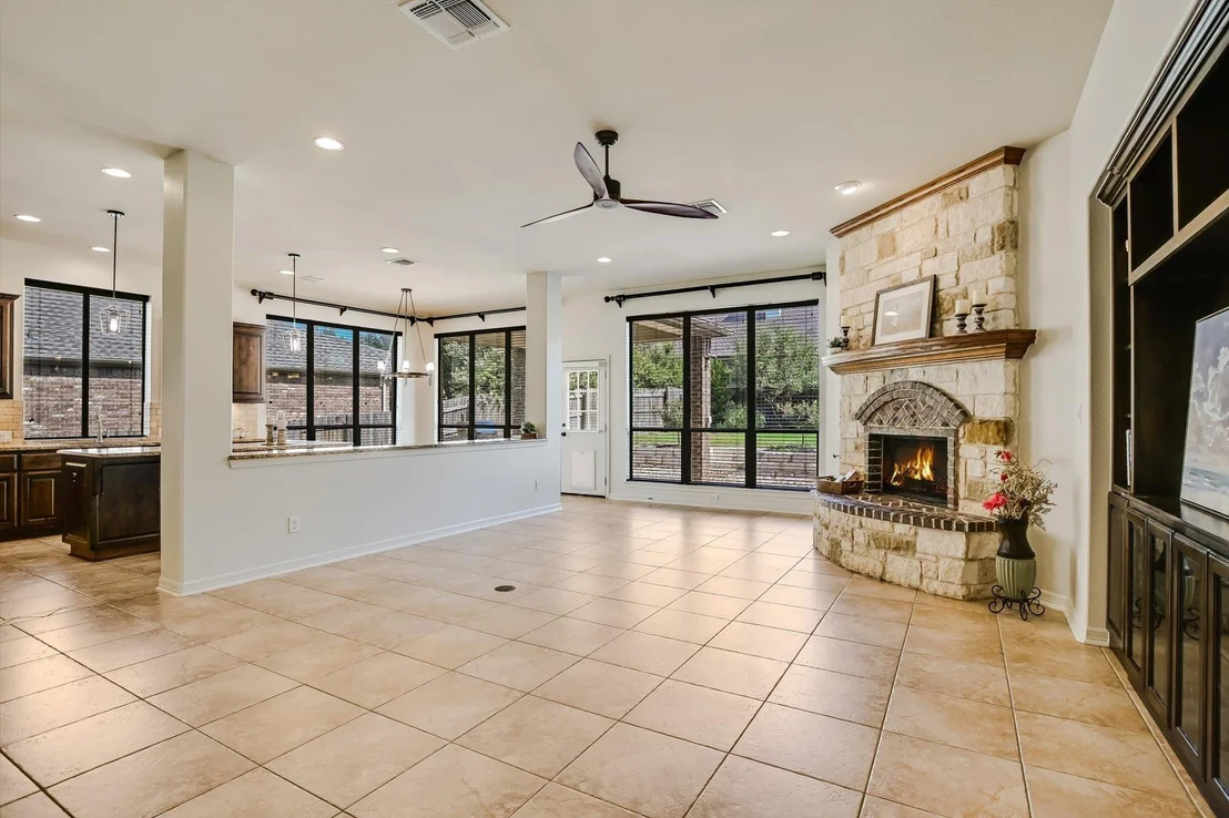 Photo of 213 Mirafield LN