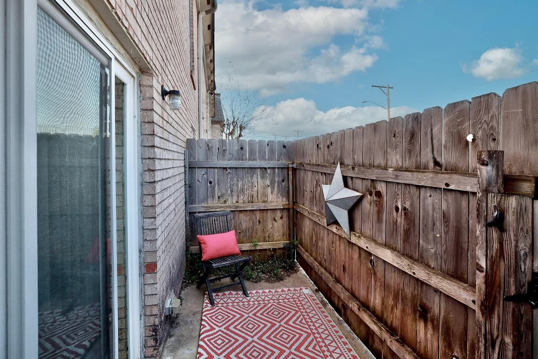 Photo of Unit 23 at 2425 Ashdale DR