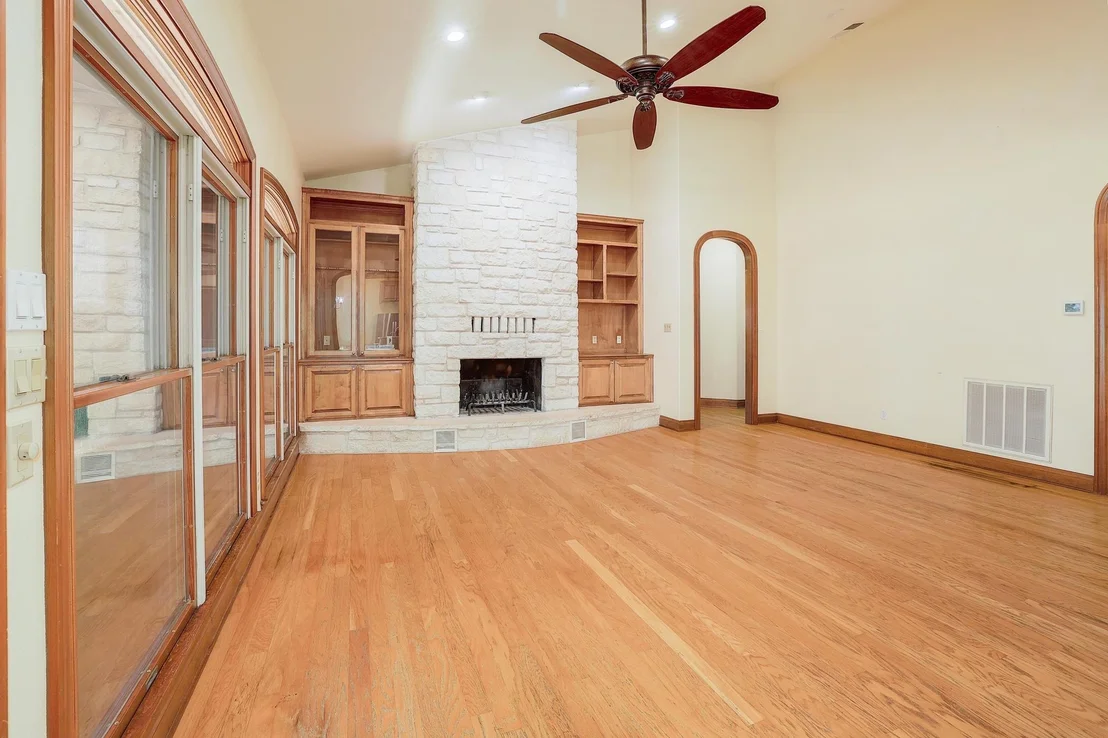 Photo of 3900 Shell RD