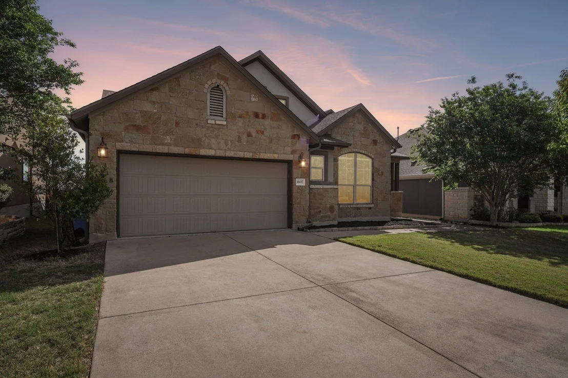 Photo of 18117 Monarch Butterfly WAY